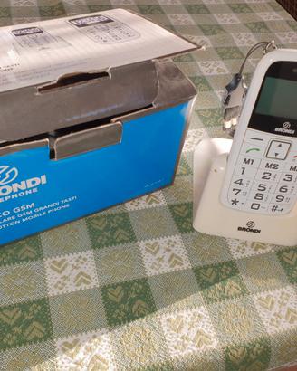 Cellulare Brondi Amico GSM, con tasto SOS