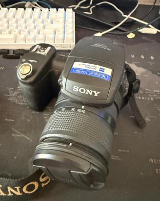 Sony DSC-R1