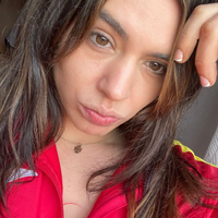 Cameriera, cassiera , scarico carico merce