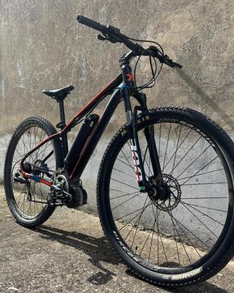 Mountain Bike Elettrica 29" Marca Kellys