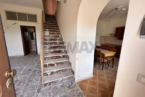 Casa Indipendente - Gaggi