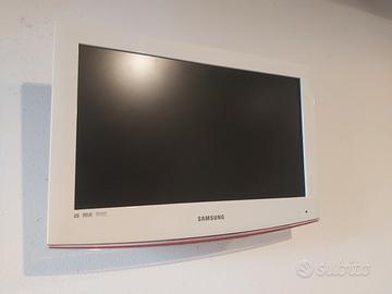 Televisore Samsung 26 pollici 