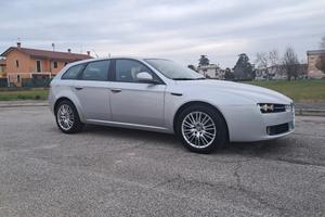 Alfa romeo 159