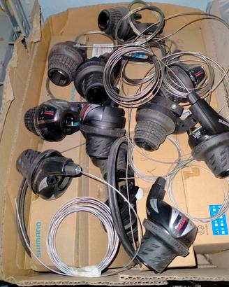 30 Comandi Shimano sx 3 velocità 