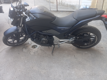 Moto Honda nc700s cambio automatico