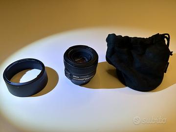 Nikon AF-S 50mm f/1.8G | Pari al Nuovo