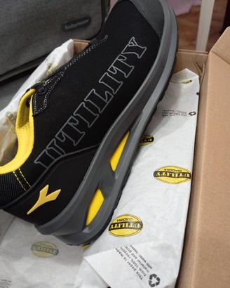 scarpe antinfortunistiche Diadora n.43 e n. 46