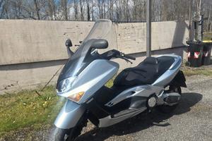 tmax 2001  carburatori 