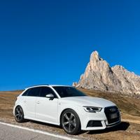 Audi A3 2.0tdi S line 2018 (LEGGERE BENE )