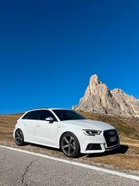 Audi A3 2.0tdi S line 2018 (LEGGERE BENE )