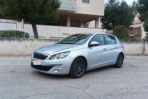 Peugeot 308 PEUGEOT 308 BUSINESS - PROMO FINANZIAM