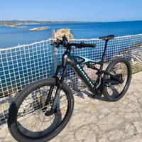 e-bike Bianchi e-vertic fx-type full 29 XL