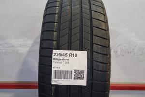 Gomme Usate Bridgestone 225 45 18 Guarda Catalogo