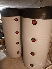 2 Serbatoi termici di acqua calda senza sepentine