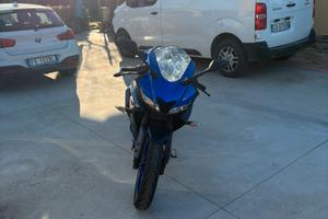Yamaha yzf r125 2024 patente a1 16 anni