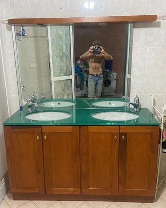 Mobile bagno con top in cristallo laccato spessore