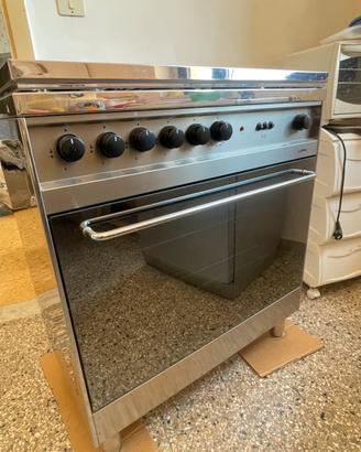 Cucina della Lofra in acciaio