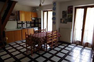 Trilocale con giardino condominiale