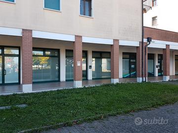 Negozio zona Monta' - Ponterotto