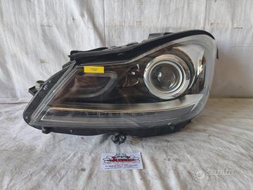 MERCEDES W204 FANALE ANTERIORE SINISTRO