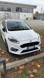 Fiesta st line neopatentati