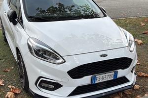 Fiesta st line neopatentati