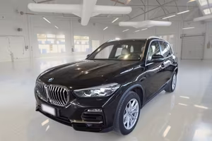 BMW X5 XDRIVE 45 E BUSINESS AUTOM. SUV