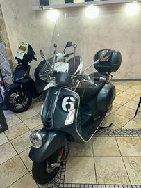 Vespa Limited edition sei giorni