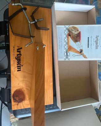 Tagliere in legno per prosciutto Artysan