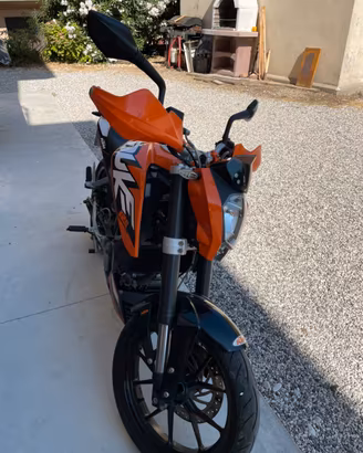 KTM DUKE 125 2011