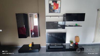 Soggiorno completo colore nero prezzo trattabile