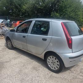 Fiat punto 1.2 active 2010 5 porte
