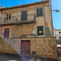 Terratetto semi indipendente