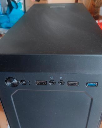 PC i7 con 16 RAM SSD500 sk video 4 mega