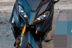Yamaha T Max 560