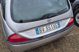 Lancia Y 1.2i 16V cat LX