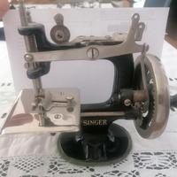 Macchina da cucire SINGER n°20