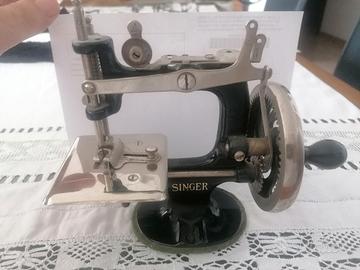 Macchina da cucire SINGER n°20