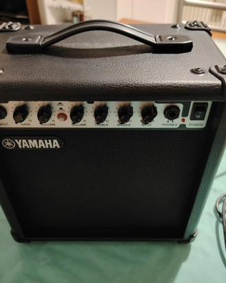 AMPLIFICATORE CHITARRA YAMAHA GA - 15