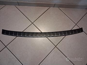 Profilo proteggi baule Jaguar F-Pace