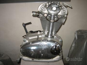 motore Ducati Scrambler 350 anni settanta