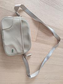 Borsa Lacoste rovinata