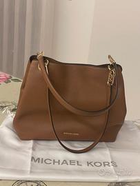 Borsa Michael Kors con etichetta