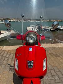Vespa 300 GTS