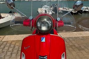 Vespa 300 GTS