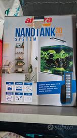 Acquario per pesci e altro 