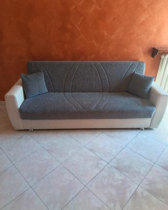 Divano letto + TV 55 pollici TLC