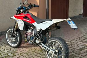 Husqvarna 125cc SM 2006