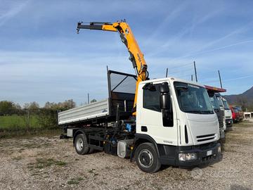 IVECO EUROCARGO 100E22 GRU + RIBALT.