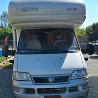 Camper mansardato mobilvetta